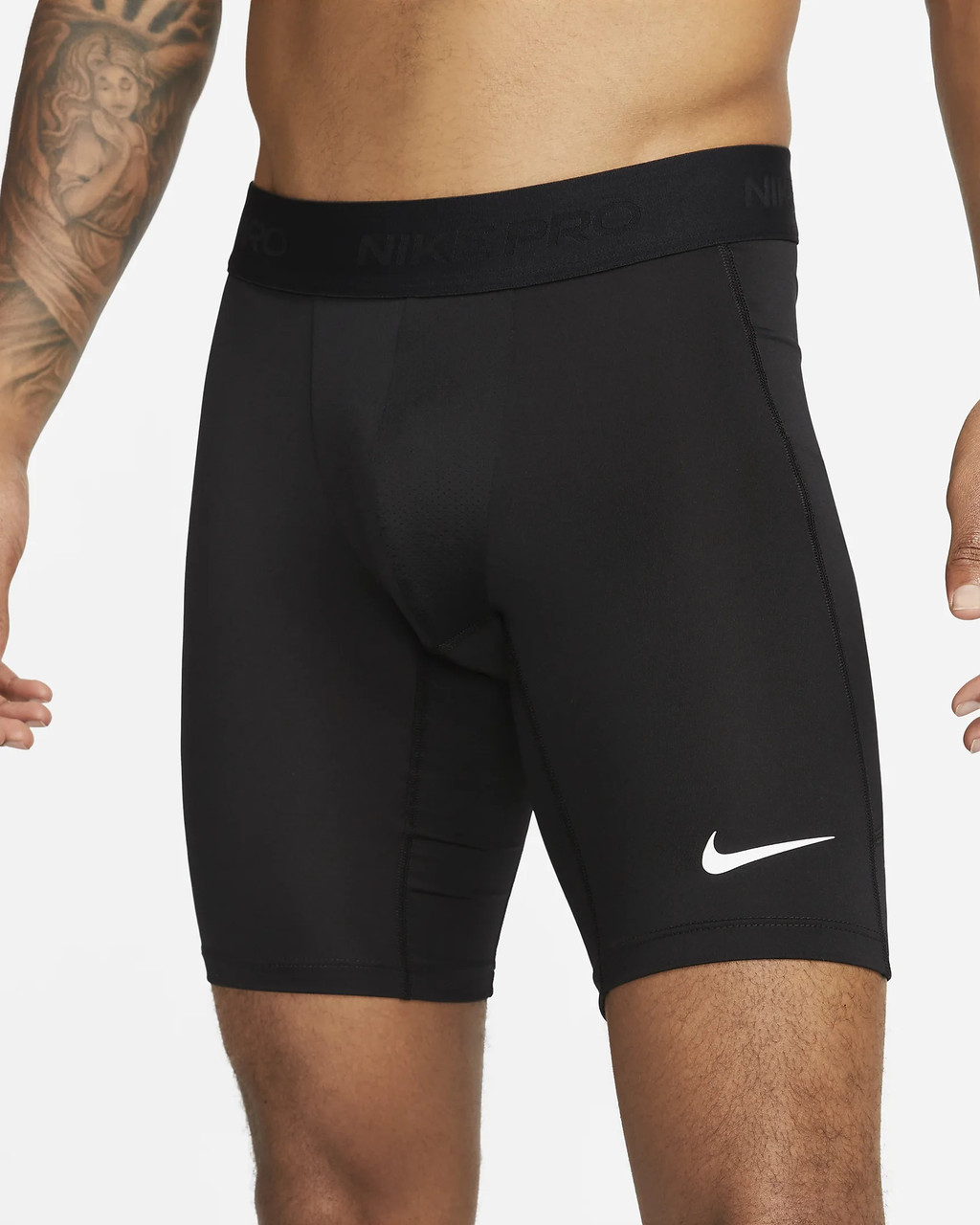 Nike pro deals under shorts