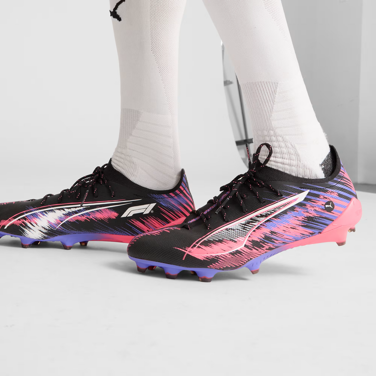 Puma ULTRA 5 ULTIMATE Formula 1® FG - Black