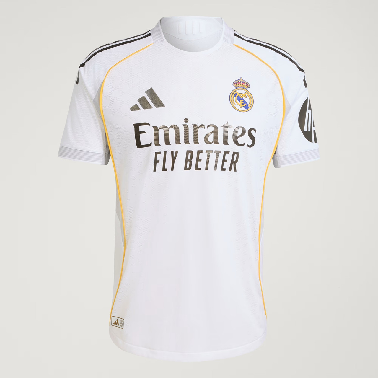  Real Madrid ユニフォーム ホワイト XL K0786 adidas Mens Real Madrid Home Authentic 25/26 Jersey - White