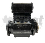 Remanufactured Bendix TF-550 CAT air brake compressor 5001940X with top-mounted ports and 31.5degree flange. 0R9756, 108987, 5001904