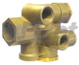 Sealco 110500-G spring brake priority valve, aftermarket control valve for trailer air systems, 4 PSI crack pressure, spring brake control.