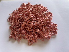Rose Gold Premium Aluminium Chain. This colour is exclusive to the UK market here at Sway Screens. This can be used as a pest control screen or in a design. Offering high levels of pest protection, the chain can be used indoors or outdoors and will allow air to flow though but flying pests and insects to be stopped.
