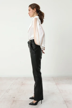 Crne kožne pantalone 8626701-4