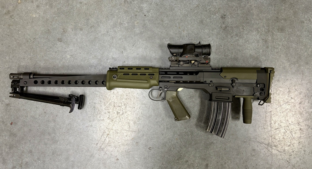 AKB！ AKB-23 LSW (BRN180) 