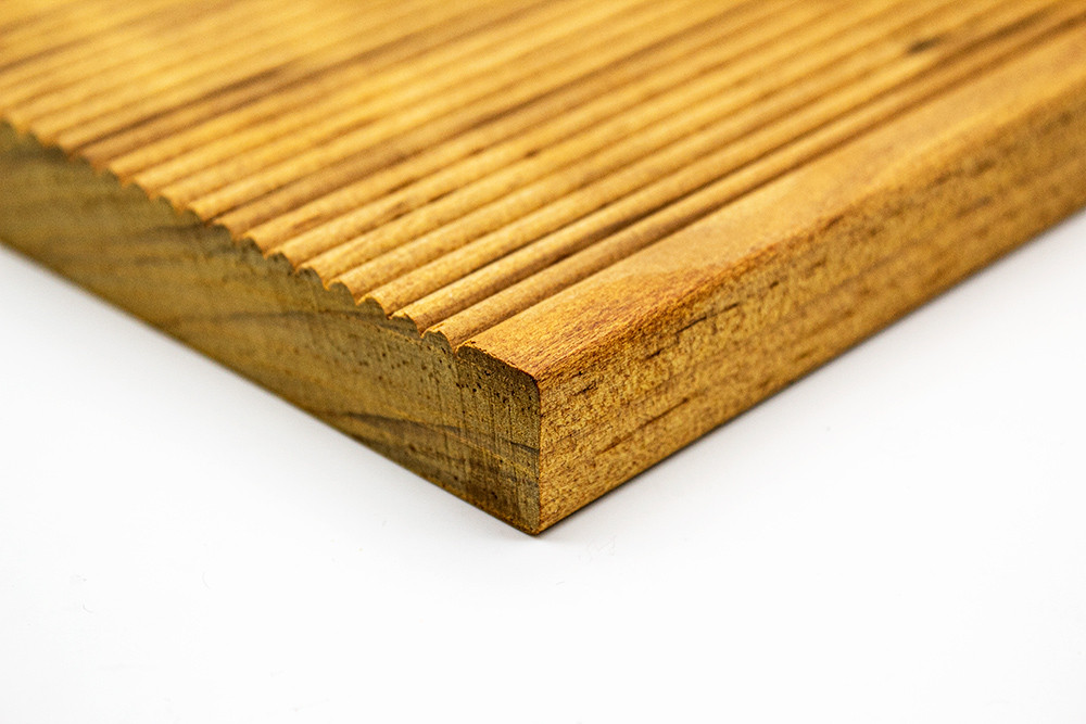 Lignia Resin Premium Softwood Decking Reeded/Smooth 20mm x 140 mm
