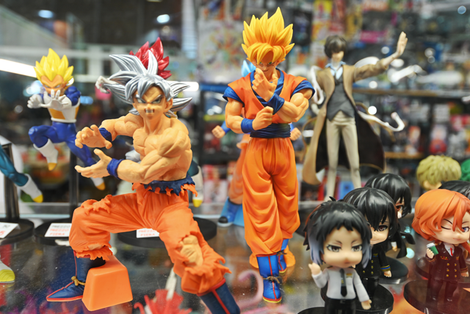 Engage Collectors With Unique Action Figure Display Ideas In Your Store