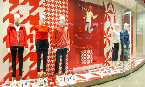 Quick Tips for Creating a Window Display