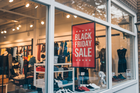 11 Festive Signage Ideas To Boost Holiday Sales In Your Store