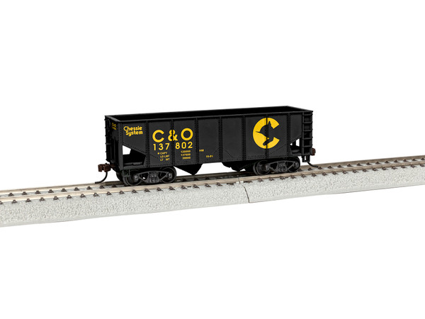 Lionel 1954020 HO Gauge 2-Bay Hopper Chessie #137802