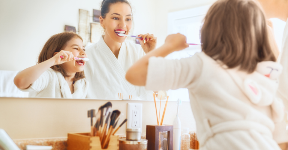 Hoe Zorg Je Voor de Mondhygiëne van Kinderen: Praktische Tips voor Ouders