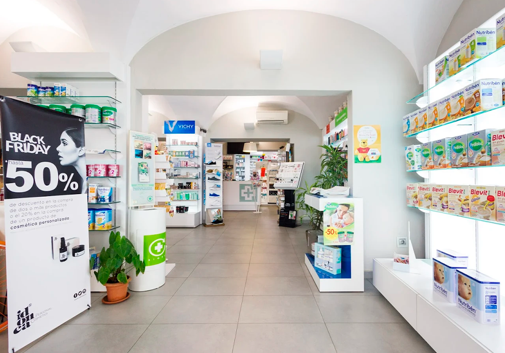 imagen farmacia plasencia interior 1