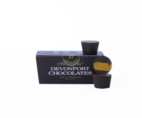 Assortment, Thomson Whisky Caramel, Box of 6 | Devonport Chocolates Assortment, Thomson Whisky Caramel, Box of 6 | Devonport Chocolates