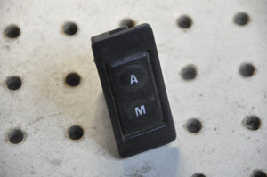 0) BMW OEM 61311387858 USED 328I 97 E36 EH GEARBOX SWITCH 3 Series Euro All Parts 0) BMW OEM 61311387858 USED 328I 97 E36 EH GEARBOX SWITCH 3 Series Euro All Parts