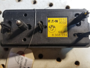 0) BMW OEM 61318368934 USED SEAT POSITION CONTROL R/F 525i 93 E34 3 Series Euro All Parts