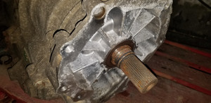 0) S C BMW OEM 24007518604 USED TRANSMISSION GM 7518603 3GXU 96024222 AT no transfer case from: E53 X5 3.0i 1999 Euro All Parts 0) S C BMW OEM 24007518604 USED TRANSMISSION GM 7518603 3GXU 96024222 AT no transfer case from: E53 X5 3.0i 1999 Euro All Parts