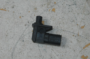 1) DH -11 BMW 61319119052 OEM Used CONTACT SWITCH HOOD AND DOOR TESTED 9119052 From: June 2004 BMW e60 530i Sedan silver m54 Automatic Fits: e60 & other listed vehicles 61-31-9-119-052 Euro All Parts 1) DH -11 BMW 61319119052 OEM Used CONTACT SWITCH HOOD AND DOOR TESTED 9119052 From: June 2004 BMW e60 530i Sedan silver m54 Automatic Fits: e60 & other listed vehicles 61-31-9-119-052 Euro All Parts