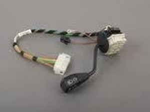 1) BMW OEM 61311389648 USED CRUISE CONTROL SWITCH 735I 8 5 Series Euro All Parts 1) BMW OEM 61311389648 USED CRUISE CONTROL SWITCH 735I 8 5 Series Euro All Parts