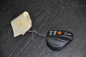0) DH-12 MERCEDES-BENZ 1405450081 OEM Used FOG LIGHT KNOB DASH 4843490 140-545-00-81 From: W140 500SEL 199 1405450081 Euro All Parts 0) DH-12 MERCEDES-BENZ 1405450081 OEM Used FOG LIGHT KNOB DASH 4843490 140-545-00-81 From: W140 500SEL 199 1405450081 Euro All Parts