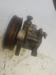 1) DH -12 MERCEDES-BENZ 2466970180 OEM Used POWER STEERING PUMP ENGINE 100 bar w-PULLEY LuK LH2110069 From: 2009 MERCEDES-BENZ CLK320 Fits: & other listed vehicles LuK 61288 Euro All Parts 1) DH -12 MERCEDES-BENZ 2466970180 OEM Used POWER STEERING PUMP ENGINE 100 bar w-PULLEY LuK LH2110069 From: 2009 MERCEDES-BENZ CLK320 Fits: & other listed vehicles LuK 61288 Euro All Parts