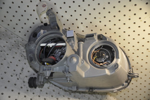 1) Mercedes-Benz 2098204161 USED 208 820 12 61 64 RIGHT HEAD LIGHT ASSEMBLY 208 820 12 61 208 820 12 61 64 Fits: W209 CLK 320 2003 & other listed vehicles Euro All Parts 1) Mercedes-Benz 2098204161 USED 208 820 12 61 64 RIGHT HEAD LIGHT ASSEMBLY 208 820 12 61 208 820 12 61 64 Fits: W209 CLK 320 2003 & other listed vehicles Euro All Parts