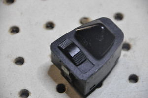 1) DD BMW OEM 61318373691 USED MIRROR SWITCH LEFT SIDE 323CI 2 E46 323iT WAGON 323iT WAGON 323i CON Euro All Parts