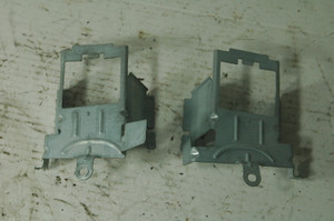 1) DH -13 BMW 51-47-7-129-196 B OEM Used TIE DOWN BRACKET TRUNK PAIR L-R 51-47-7-129-196 A From: JULY 17TH 2007 BMW E92 328i space-grey metallic n52 6cyl Automatic RWD Fits: 328i & other listed vehicles Euro All Parts 1) DH -13 BMW 51-47-7-129-196 B OEM Used TIE DOWN BRACKET TRUNK PAIR L-R 51-47-7-129-196 A From: JULY 17TH 2007 BMW E92 328i space-grey metallic n52 6cyl Automatic RWD Fits: 328i & other listed vehicles Euro All Parts