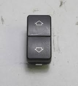 0) BMW OEM 61318366506 USED SEAT DEPTH ADJ SWITCH 528i 99 5 Series Euro All Parts