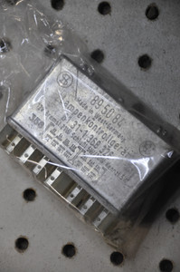 2) DD BMW OEM 61311368326 USED LAMP CONTROL UNIT 61311368324 895084 E30 E28 E24 E23 Euro All Parts