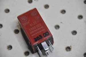 1) DD BMW OEM 61351389002 USED HEAD LAMP CLEAN MODULE HELLA 4RD00591200 740I 94 E32 E34 E31 Euro All Parts