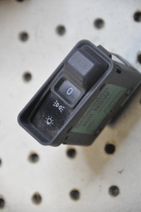 0) BMW OEM 61311384006 USED LIGHT SWITCH 525i 94 E34 Euro All Parts 0) BMW OEM 61311384006 USED LIGHT SWITCH 525i 94 E34 Euro All Parts