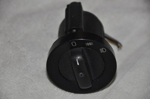 2) 45 DH BMW OEM 61318363683 USED Headlight Switch 6131835221E39 5 Series E38 Z3 Euro All Parts