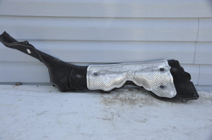 1) DH -14 BMW 51717204334 OEM Used FIREWALL & INSULATION UPPER CENTER ASSEMBLY MAGNETIT PP-GF30 From: 2011 F10 SMG 550i M SEDAN Fits: F10 F11 F06 F12 F13 & other listed vehicles 51487185200 Euro All Parts 1) DH -14 BMW 51717204334 OEM Used FIREWALL & INSULATION UPPER CENTER ASSEMBLY MAGNETIT PP-GF30 From: 2011 F10 SMG 550i M SEDAN Fits: F10 F11 F06 F12 F13 & other listed vehicles 51487185200 Euro All Parts