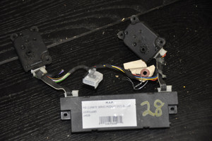 1) DH-28 MERCEDES-BENZ 2208300085 OEM Used CLIMATE CONTROL MODULE BEHR 48755 220-830-00-85 From: W220 S430 2001 Fits Multiple VEHICLES 2000-2006 check listing Euro All Parts 1) DH-28 MERCEDES-BENZ 2208300085 OEM Used CLIMATE CONTROL MODULE BEHR 48755 220-830-00-85 From: W220 S430 2001 Fits Multiple VEHICLES 2000-2006 check listing Euro All Parts