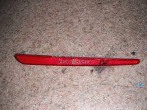 1) DH -37 BMW 63146901572 OEM Used Reflector RIGHT REAR SEALED IN PACKAGE From: 2004 X5 FITS Fits: & other listed vehicles 63-14-6-901-572 Euro All Parts