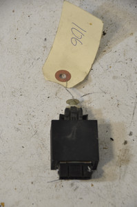 1) DH -18 BMW 61318356527 OEM Used BRAKE LIGHT SWITCH PEDALS 8356527 From: 1994 E34 530i Fits: E32 E32 & other listed vehicles 8356527.9 Euro All Parts