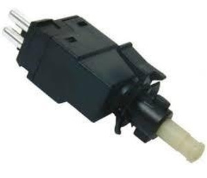 1) Mercedes Benz OEM 5458609 Brake Light Switch (USED) Fits: S500 1997 W140 & Other Listed Vehicles Euro All Parts 1) Mercedes Benz OEM 5458609 Brake Light Switch (USED) Fits: S500 1997 W140 & Other Listed Vehicles Euro All Parts
