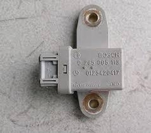 1) DD Mercedes Benz OEM 125420417 Acceleration Sensor (USED) Fits: S500 2003 W220 & Other Listed Vehicles Euro All Parts 1) DD Mercedes Benz OEM 125420417 Acceleration Sensor (USED) Fits: S500 2003 W220 & Other Listed Vehicles Euro All Parts