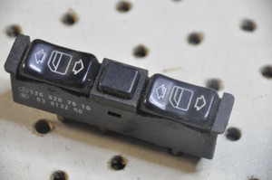 0) DD Mercedes Benz OEM 1268207910 Window Switch (USED) LK 03813250 Fits: 190E 1992 W201 & Other Listed Vehicles Euro All Parts 0) DD Mercedes Benz OEM 1268207910 Window Switch (USED) LK 03813250 Fits: 190E 1992 W201 & Other Listed Vehicles Euro All Parts