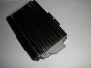 1) Mercedes Benz OEM 1638202789 Bose Amplifier Fiber Opti (USED) Fits: ML500 2002 W163 & Other Listed Vehicles Euro All Parts