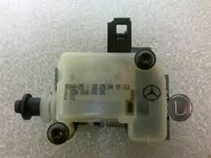 1) Mercedes Benz OEM 1638204942 Fuel Door Actuator (USED) Fits: ML320 1999 W163 & Other Listed Vehicles Euro All Parts 1) Mercedes Benz OEM 1638204942 Fuel Door Actuator (USED) Fits: ML320 1999 W163 & Other Listed Vehicles Euro All Parts
