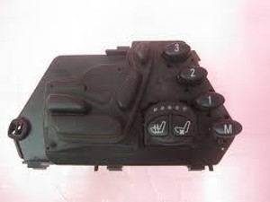 1) Mercedes Benz OEM 2208213858 Seat Adjust Switch Right Front (USED) Fits: S500 2000 W220 & Other Listed Vehicles Euro All Parts