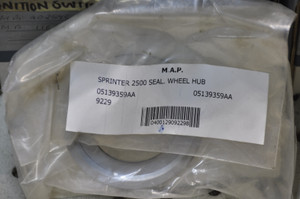 1) BMW 51148132375 Trunk Hood Emblem (New) Fits: X5 2003 E53 & Other Listed Vehicles Euro All Parts 1) BMW 51148132375 Trunk Hood Emblem (New) Fits: X5 2003 E53 & Other Listed Vehicles Euro All Parts