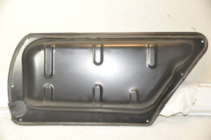 1) BMW OEM 51718146573 USED BODY Side COVER FUEL DISTRIBUTION From: 1997 E36 318TI AS99979 FITS: 1992 2000 Euro All Parts