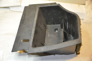 1) BMW OEM 8146022 USED REAR STORAGE CUBBY LEFT Side 51488146572 From: 1997 E36 318TI AS99979 FITS: 1992 1999 318ti Euro All Parts 1) BMW OEM 8146022 USED REAR STORAGE CUBBY LEFT Side 51488146572 From: 1997 E36 318TI AS99979 FITS: 1992 1999 318ti Euro All Parts