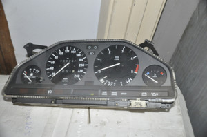 0) BMW OEM 1377368 USED EURO Instrument Cluster VDO 110.008 357 13 m20 From: e30 325e Euro All Parts