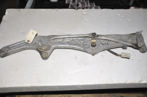 1) DD BMW OEM 61618360049 67638352150 Used Wiper Motor Transmission & Linkage w/motor Behr 61611387398 Euro All Parts 1) DD BMW OEM 61618360049 67638352150 Used Wiper Motor Transmission & Linkage w/motor Behr 61611387398 Euro All Parts