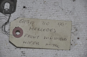 1) DD Mercedes Benz OEM 202-820-07-07 Used Wiper Motor Transmission & Linkage no motor Behr Euro All Parts 1) DD Mercedes Benz OEM 202-820-07-07 Used Wiper Motor Transmission & Linkage no motor Behr Euro All Parts