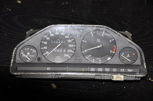 0) VL-98 BMW OEM 41621959609 Used TRUNK LID WITH VALANCE BLACK 41621888221 From: E30 318is 1990 BLACK COUPE VIN: EE65851 FITS: 3' E30 - (10/1986 - 01/1993) Euro All Parts 0) VL-98 BMW OEM 41621959609 Used TRUNK LID WITH VALANCE BLACK 41621888221 From: E30 318is 1990 BLACK COUPE VIN: EE65851 FITS: 3' E30 - (10/1986 - 01/1993) Euro All Parts