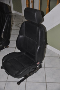 0) VL-85 BMW OEM 52109068247 Used DRIVER SPORT SEAT MANUAL LEATHER BLACK From: E30 325i 1989 BLACK SEDAN VIN: ED24683 FITS: 3' E36 - (10/1990 - 10/1999) Euro All Parts 0) VL-85 BMW OEM 52109068247 Used DRIVER SPORT SEAT MANUAL LEATHER BLACK From: E30 325i 1989 BLACK SEDAN VIN: ED24683 FITS: 3' E36 - (10/1990 - 10/1999) Euro All Parts