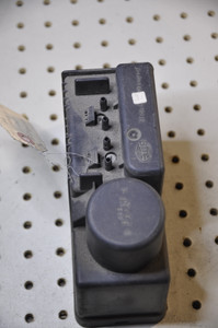 0) DD-12&13 Mercedes Benz OEM 1298000448 Used DOOR LOCKING VACUUM PUMP Hella From: R129 SL600 1994 FITS: R129 Euro All Parts 0) DD-12&13 Mercedes Benz OEM 1298000448 Used DOOR LOCKING VACUUM PUMP Hella From: R129 SL600 1994 FITS: R129 Euro All Parts